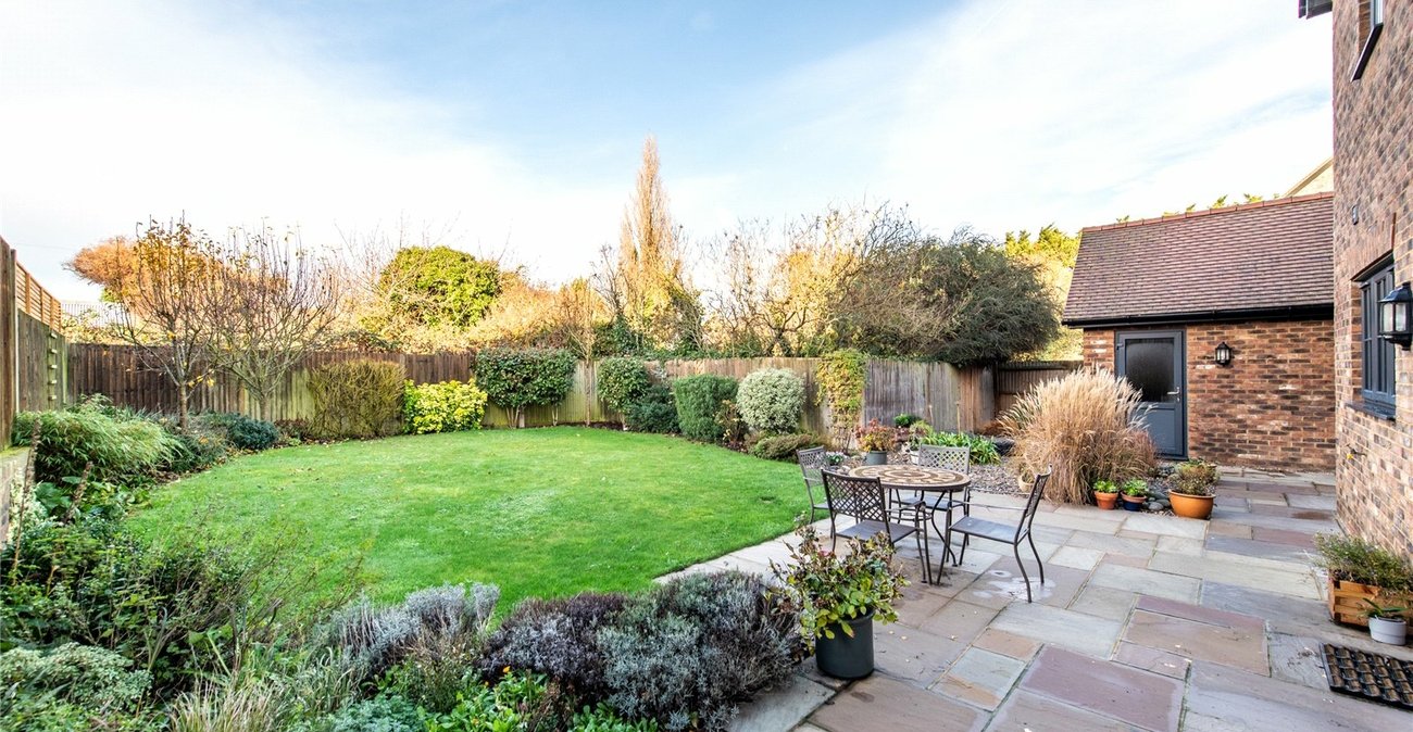 4 bedroom house for sale in Newington | Robinson Michael & Jackson