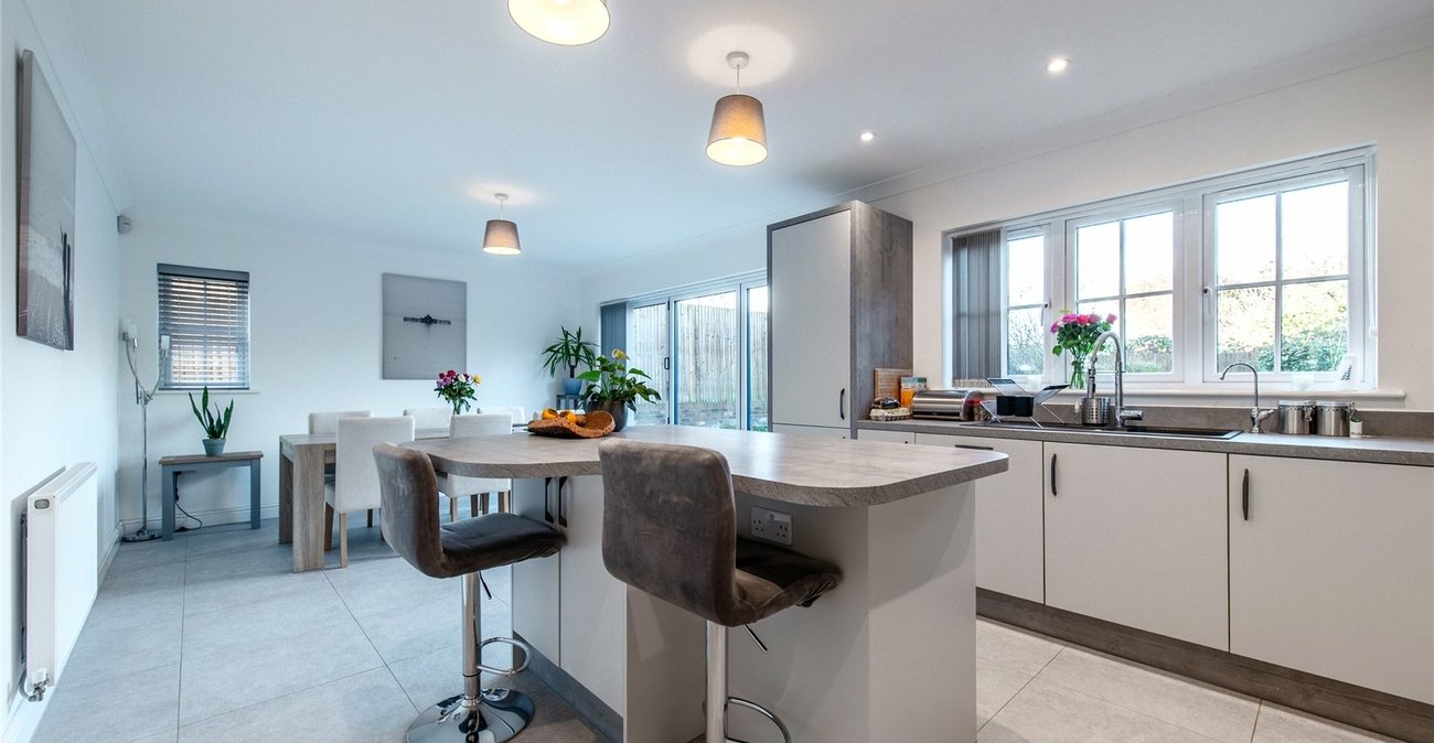 4 bedroom house for sale in Newington | Robinson Michael & Jackson