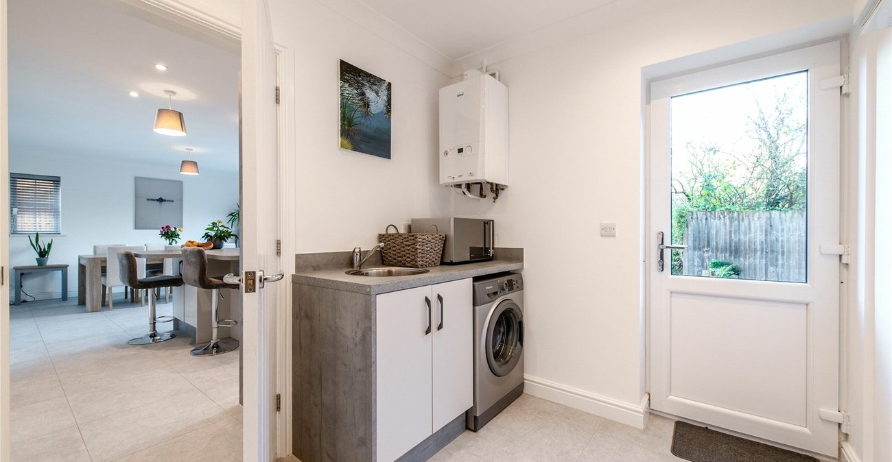 4 bedroom house for sale in Newington | Robinson Michael & Jackson