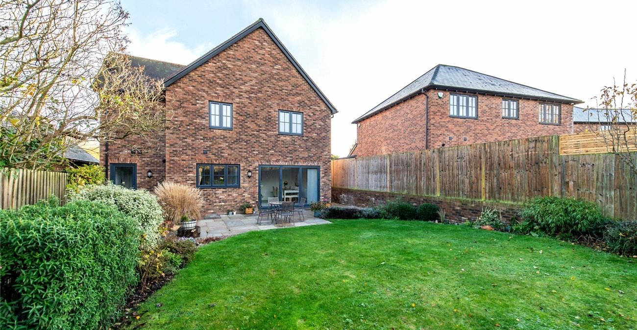 4 bedroom house for sale in Newington | Robinson Michael & Jackson