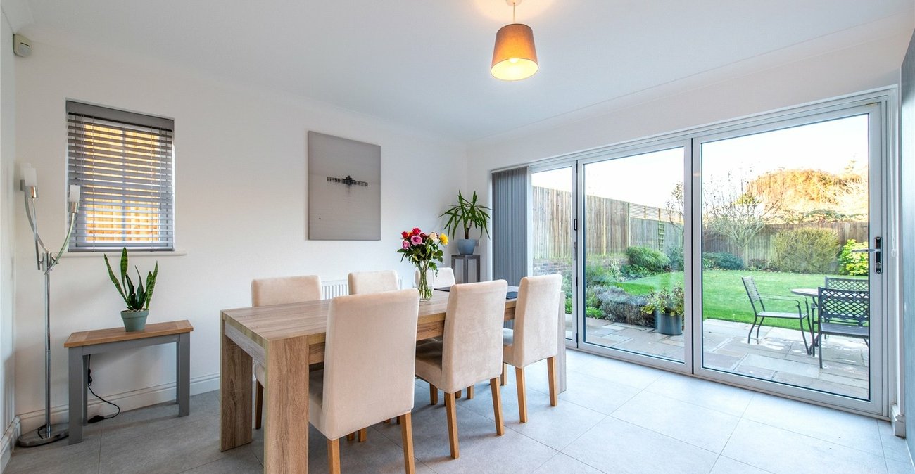 4 bedroom house for sale in Newington | Robinson Michael & Jackson