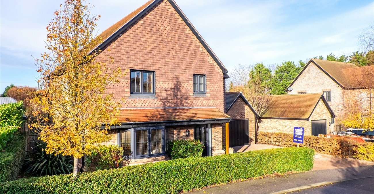 4 bedroom house for sale in Newington | Robinson Michael & Jackson