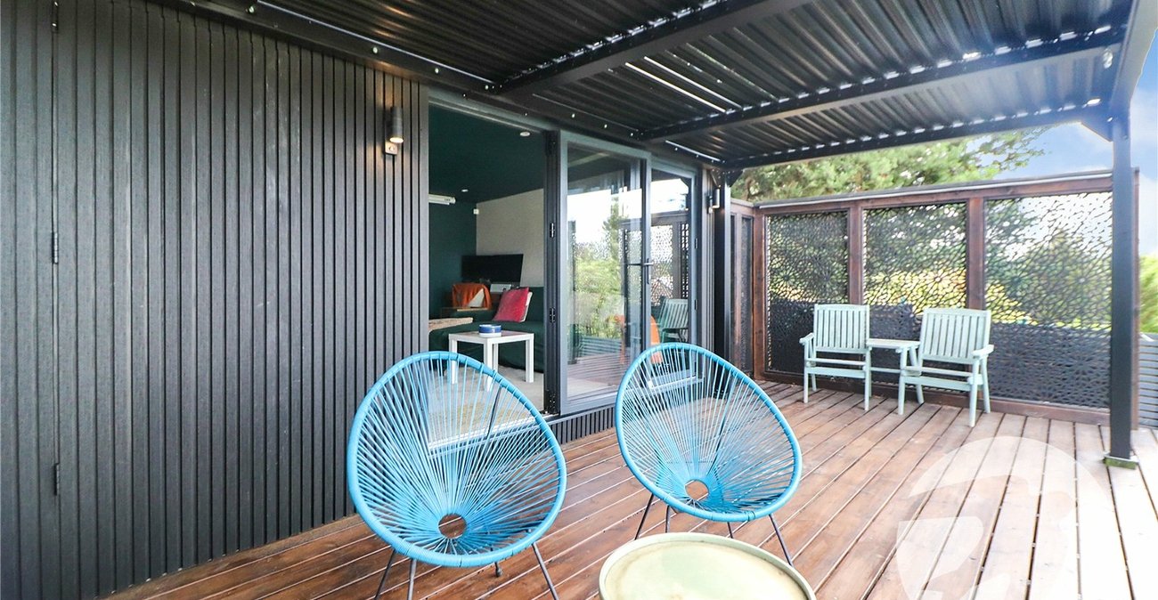 3 bedroom house for sale in Bexleyheath | Robinson Jackson