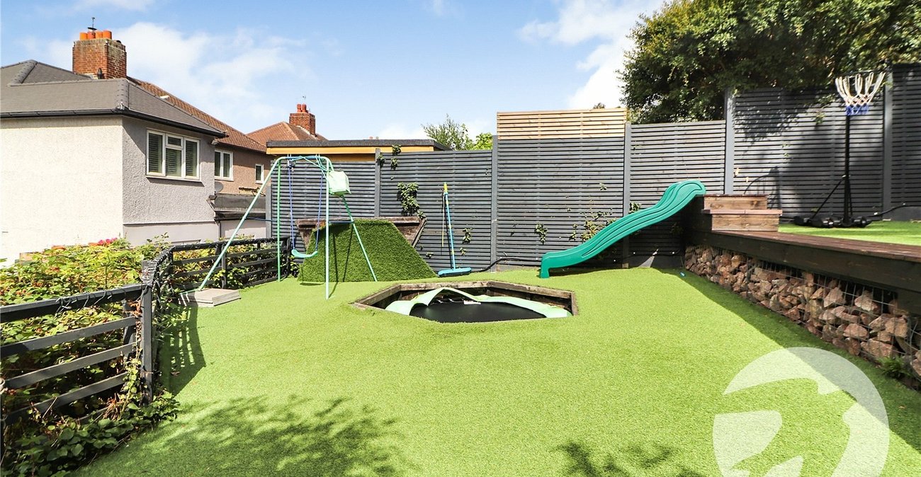 3 bedroom house for sale in Bexleyheath | Robinson Jackson