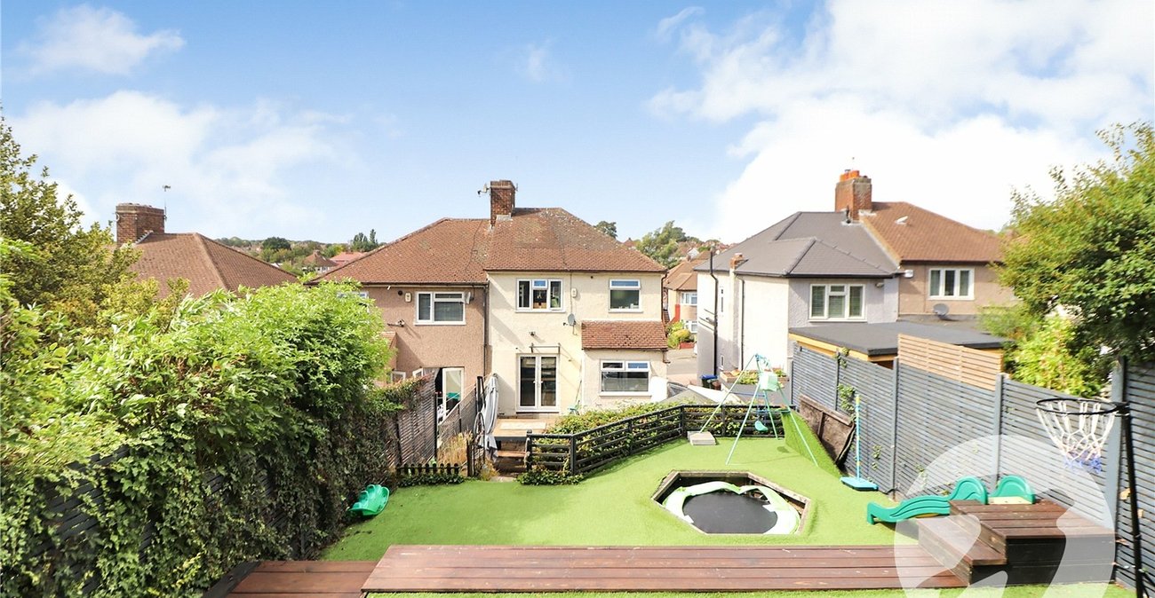 3 bedroom house for sale in Bexleyheath | Robinson Jackson