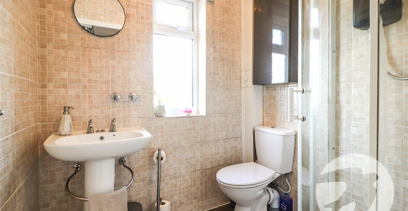 3 bedroom house for sale in Bexleyheath | Robinson Jackson