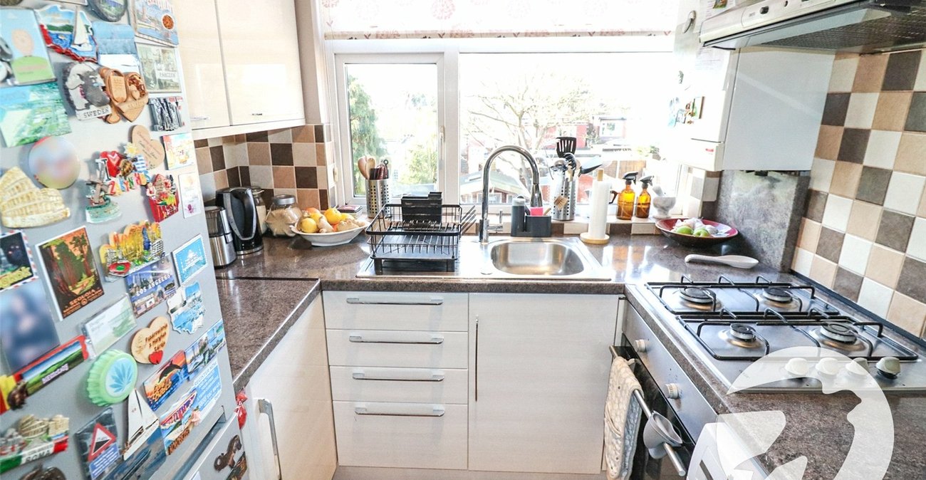 2 bedroom property for sale in Bexleyheath | Robinson Jackson