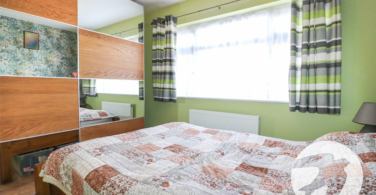 2 bedroom property for sale in Bexleyheath | Robinson Jackson
