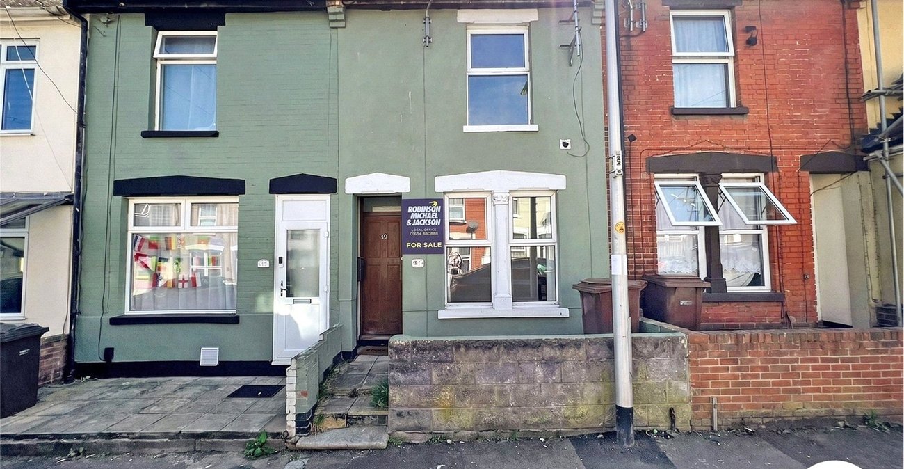 3 bedroom house for sale in Chatham | Robinson Michael & Jackson