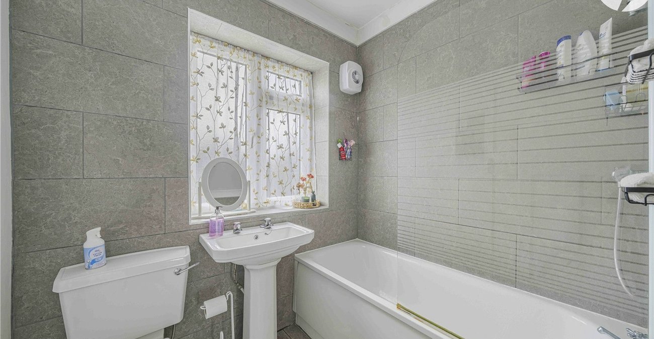 3 bedroom house for sale in Plumstead | Robinson Jackson