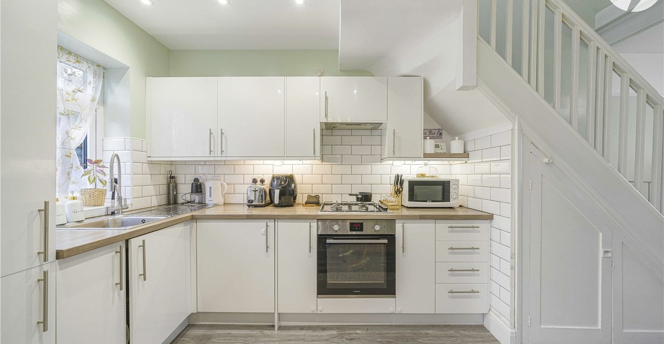 3 bedroom house for sale in Plumstead | Robinson Jackson