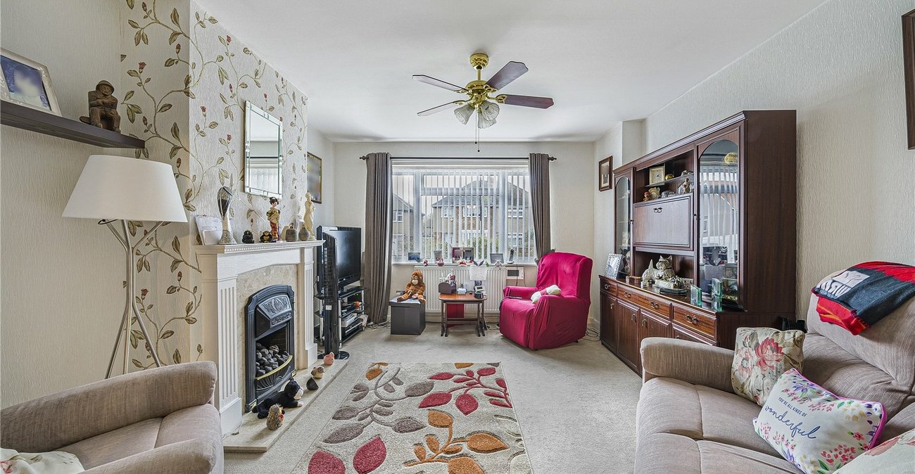 3 bedroom house for sale in Welling | Robinson Jackson