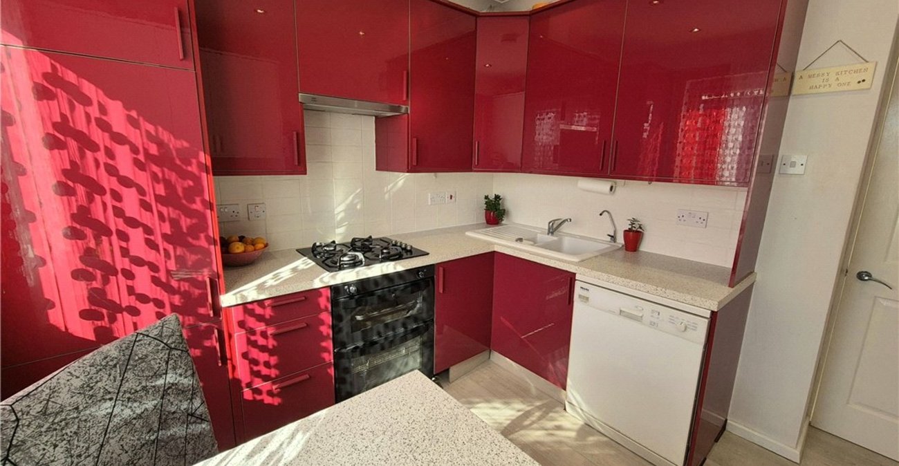 2 bedroom bungalow for sale in St Pauls Cray | Robinson Jackson