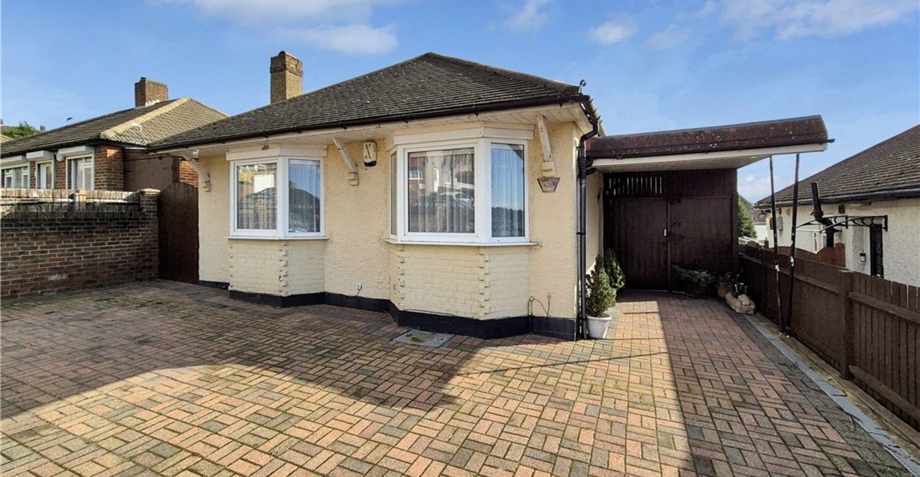 2 bedroom bungalow for sale in St Pauls Cray | Robinson Jackson
