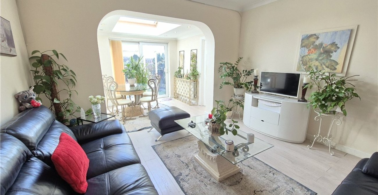 2 bedroom bungalow for sale in St Pauls Cray | Robinson Jackson