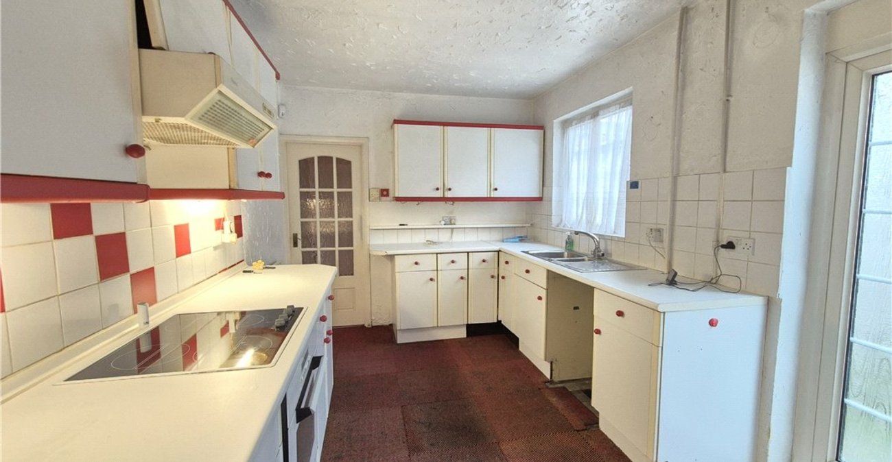 3 bedroom bungalow for sale in St Pauls Cray | Robinson Jackson