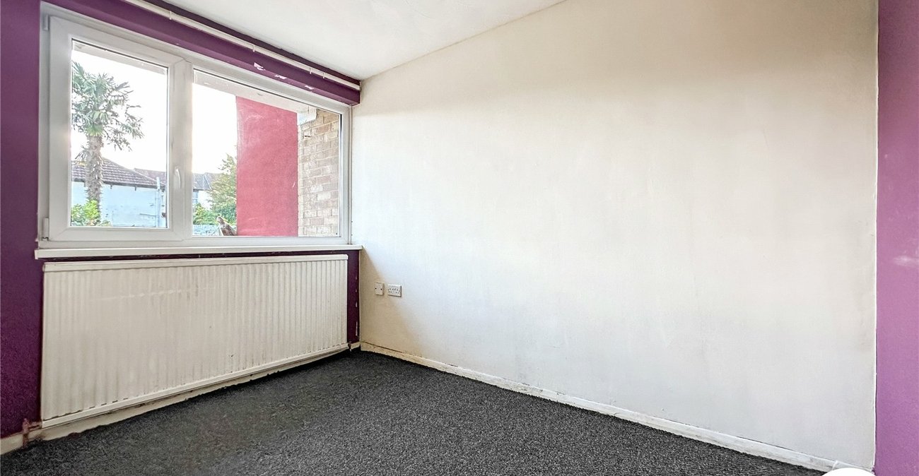 2 bedroom house for sale in Chatham | Robinson Michael & Jackson