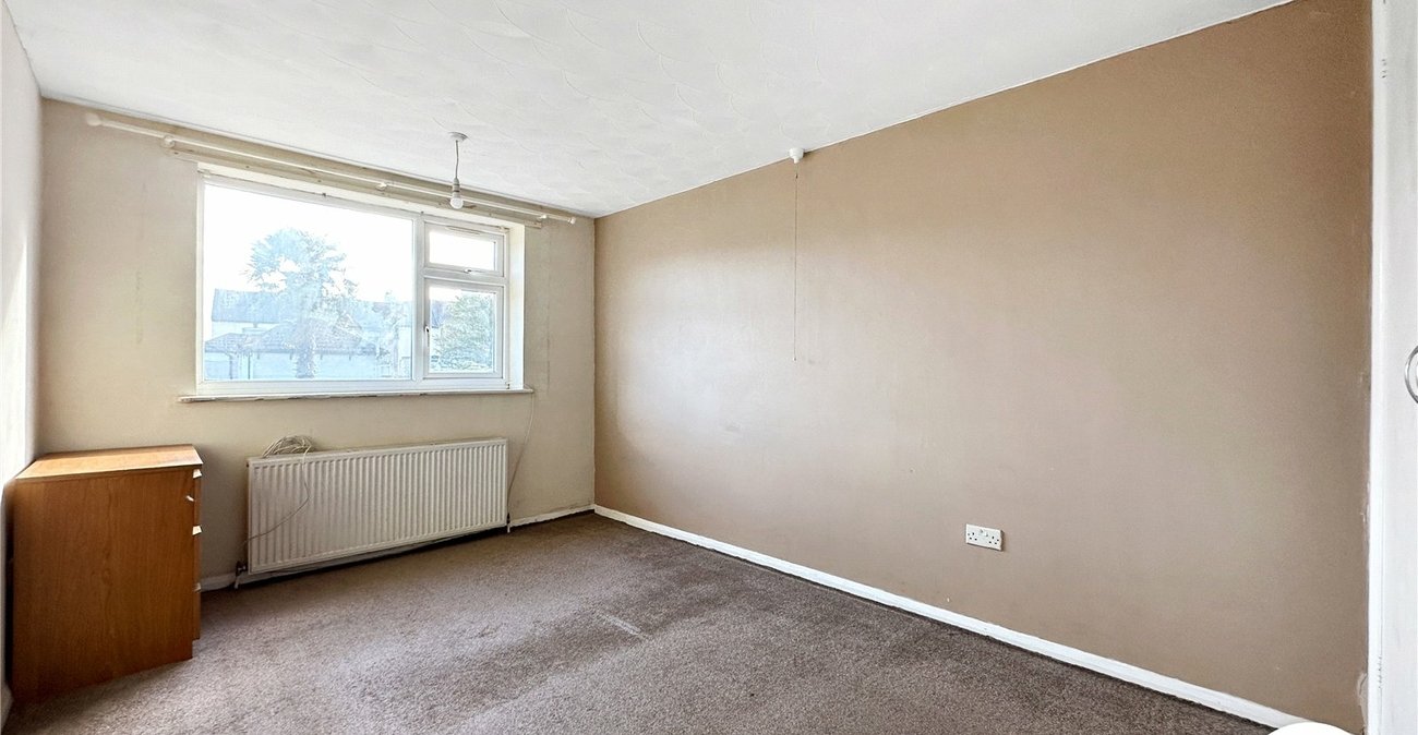 2 bedroom house for sale in Chatham | Robinson Michael & Jackson