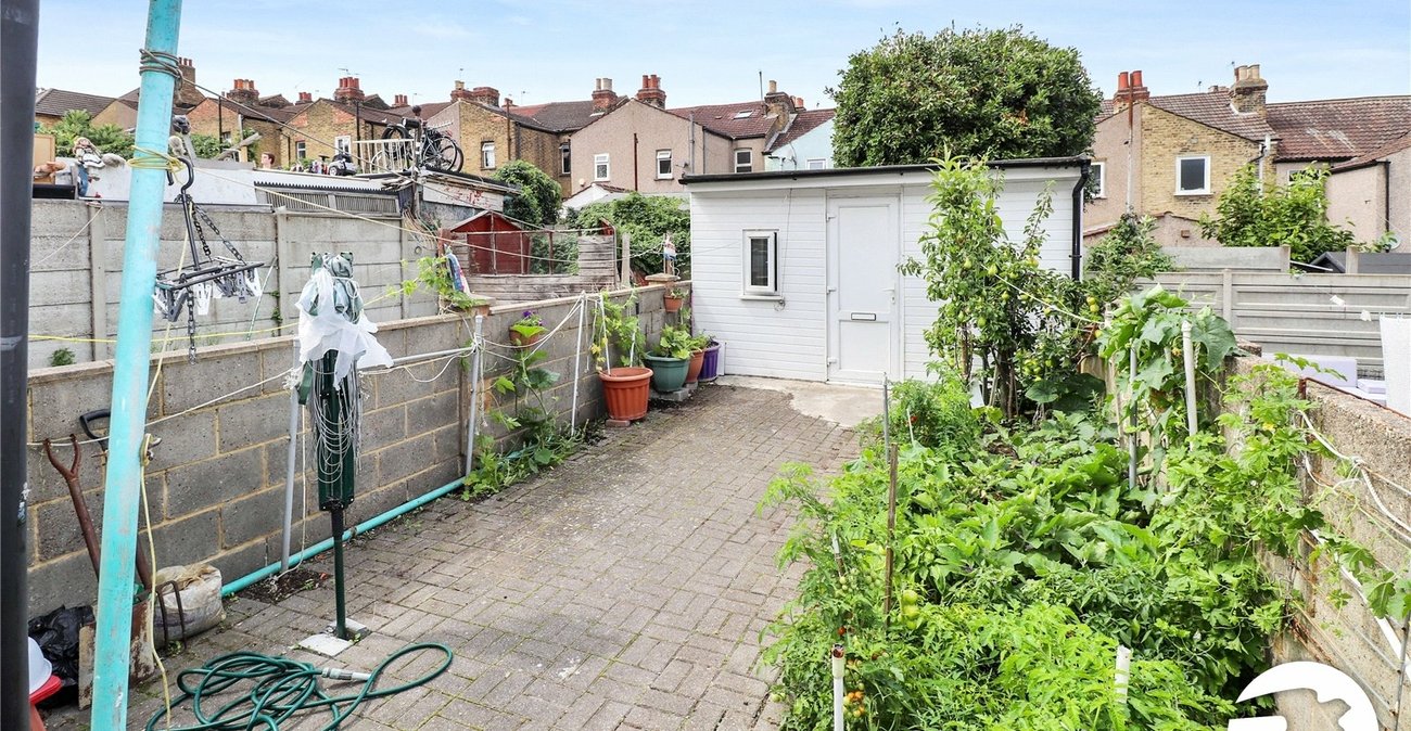 3 bedroom house for sale in Belvedere | Robinson Jackson