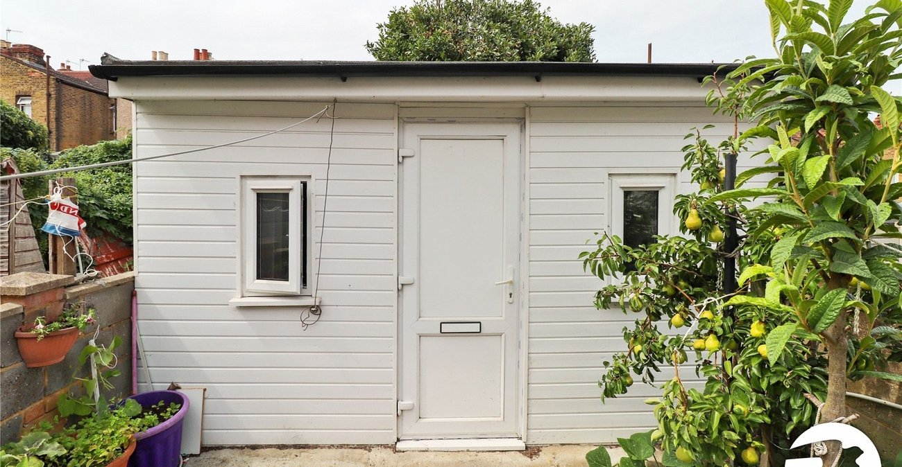 3 bedroom house for sale in Belvedere | Robinson Jackson