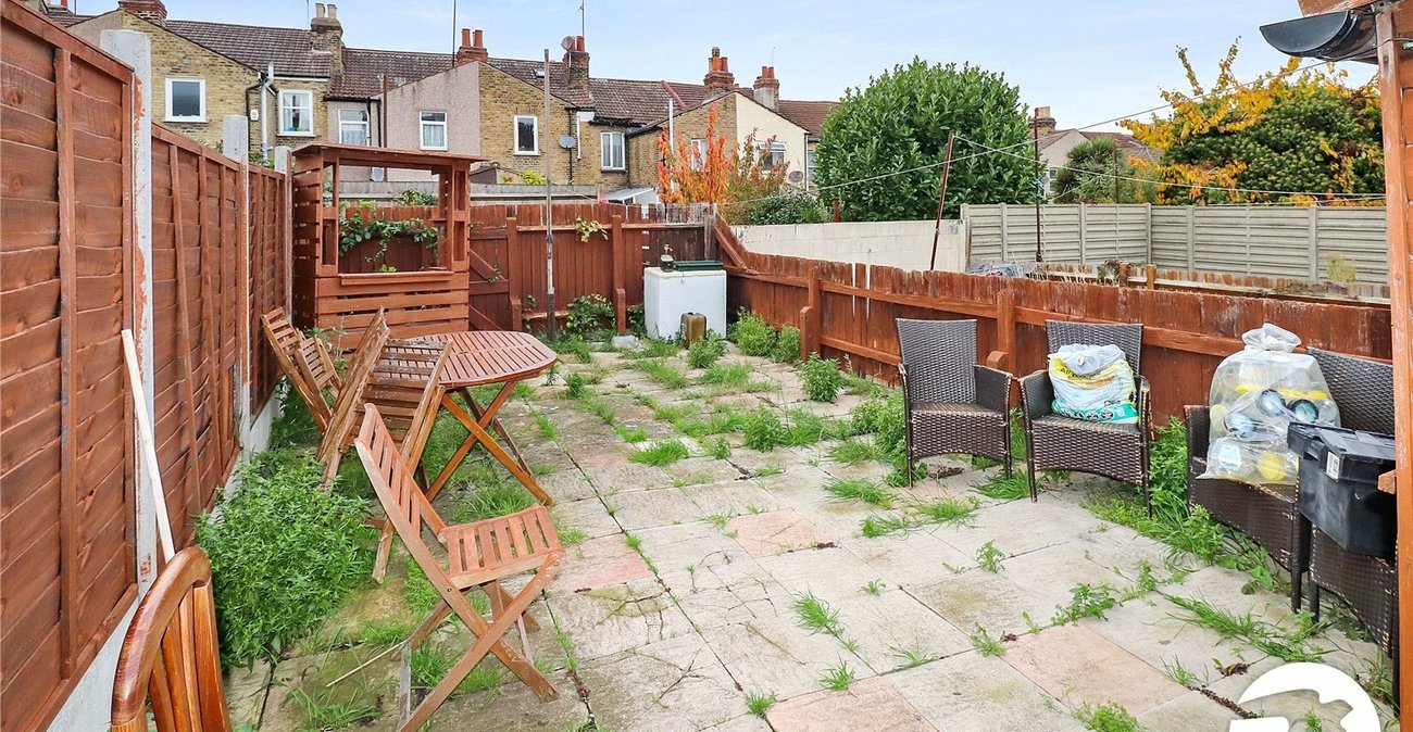 3 bedroom house for sale in Belvedere | Robinson Jackson