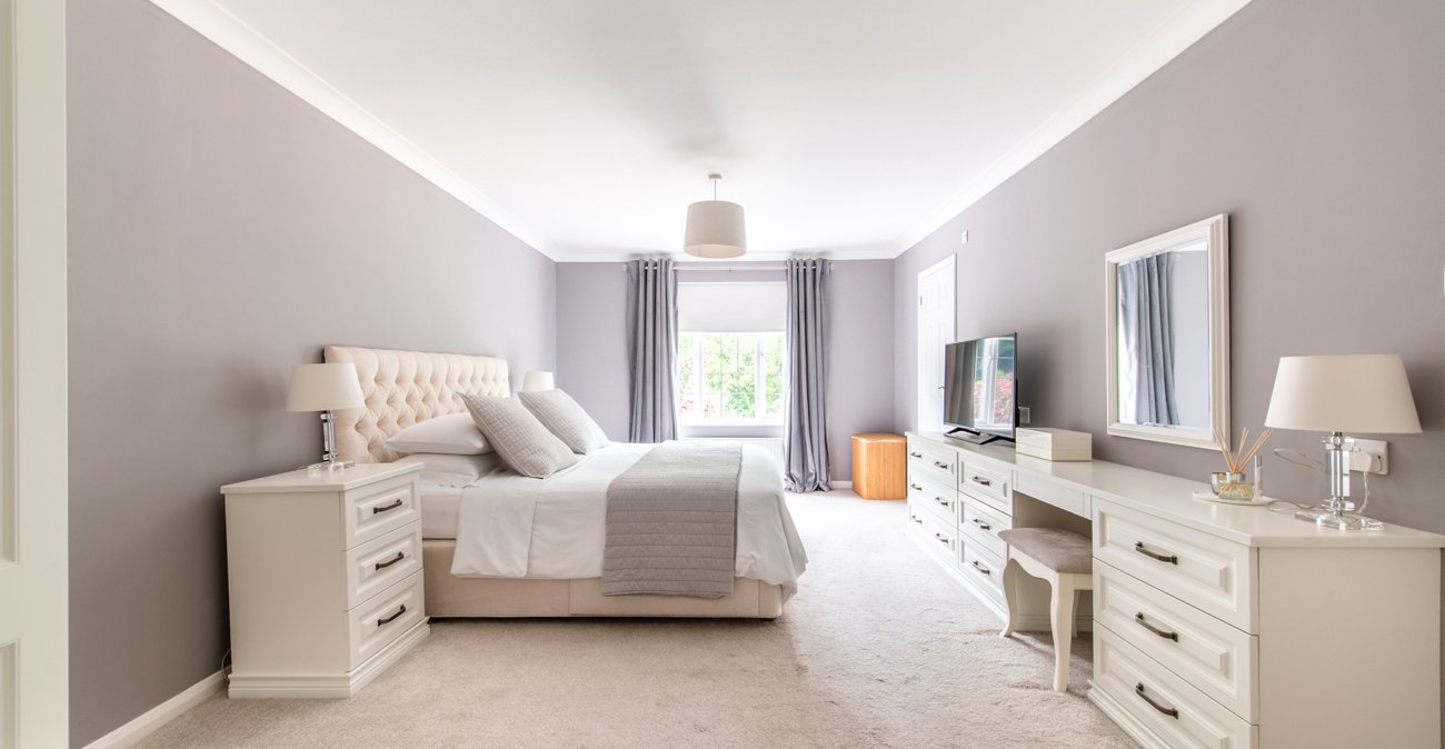 4 bedroom house for sale in Rainham | Robinson Michael & Jackson