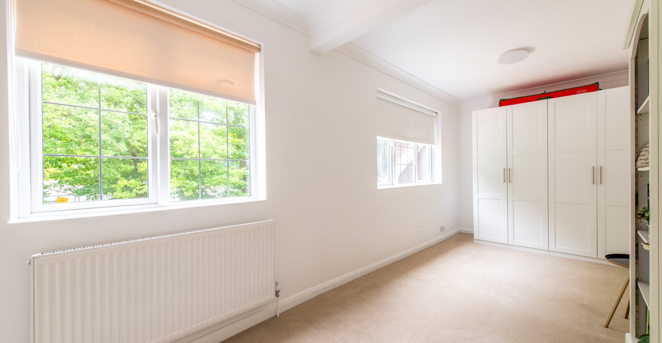 4 bedroom house for sale in Rainham | Robinson Michael & Jackson