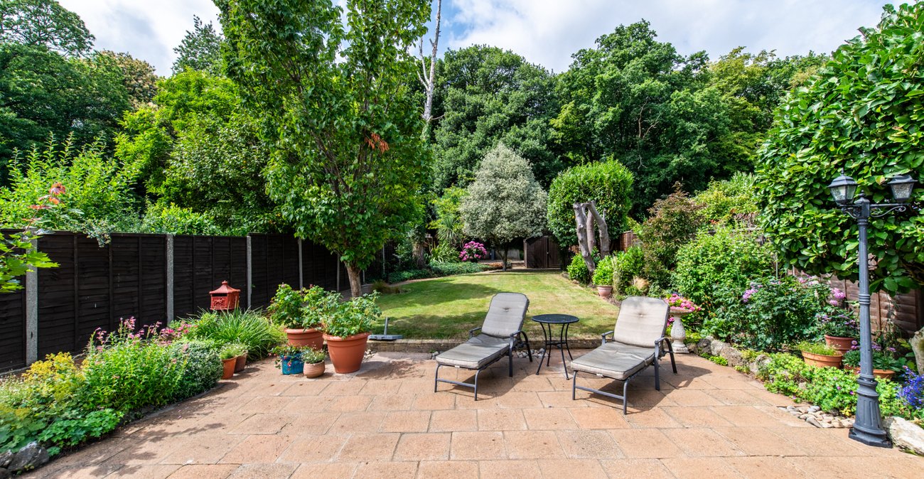 4 bedroom house for sale in Rainham | Robinson Michael & Jackson