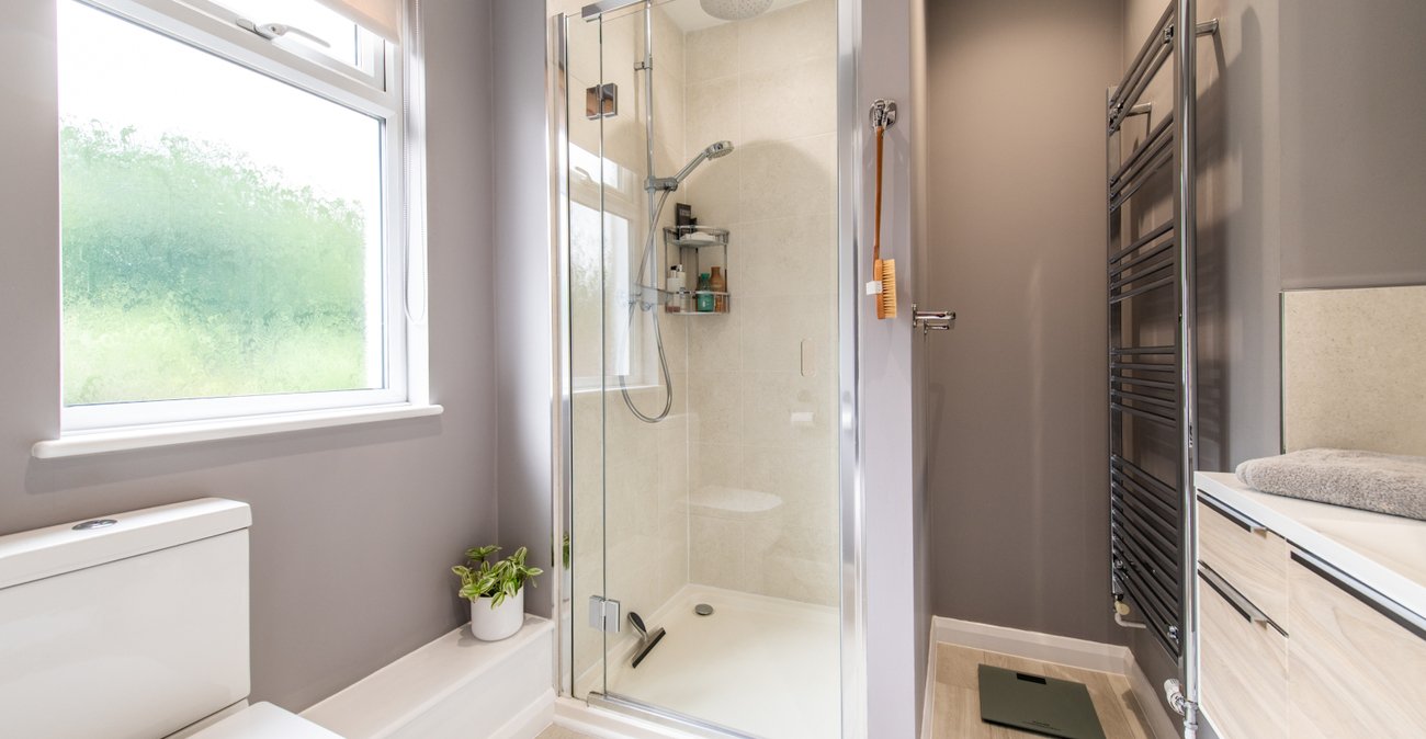 4 bedroom house for sale in Rainham | Robinson Michael & Jackson