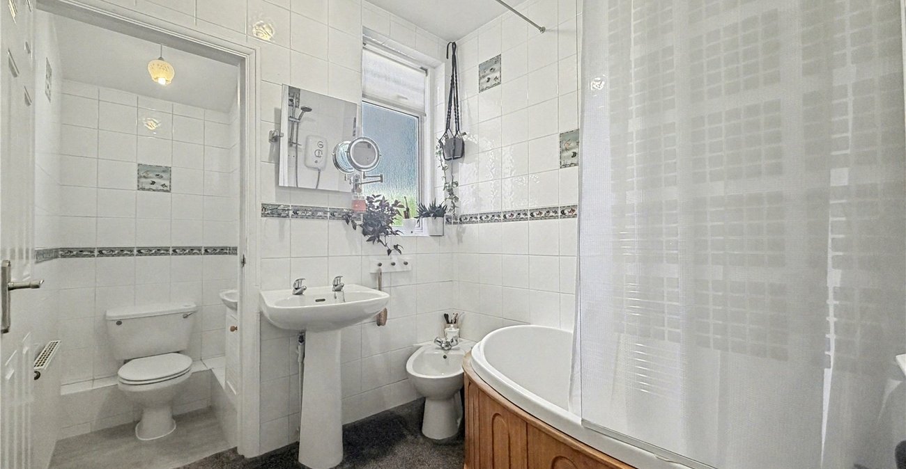 4 bedroom house for sale in Wigmore | Robinson Michael & Jackson