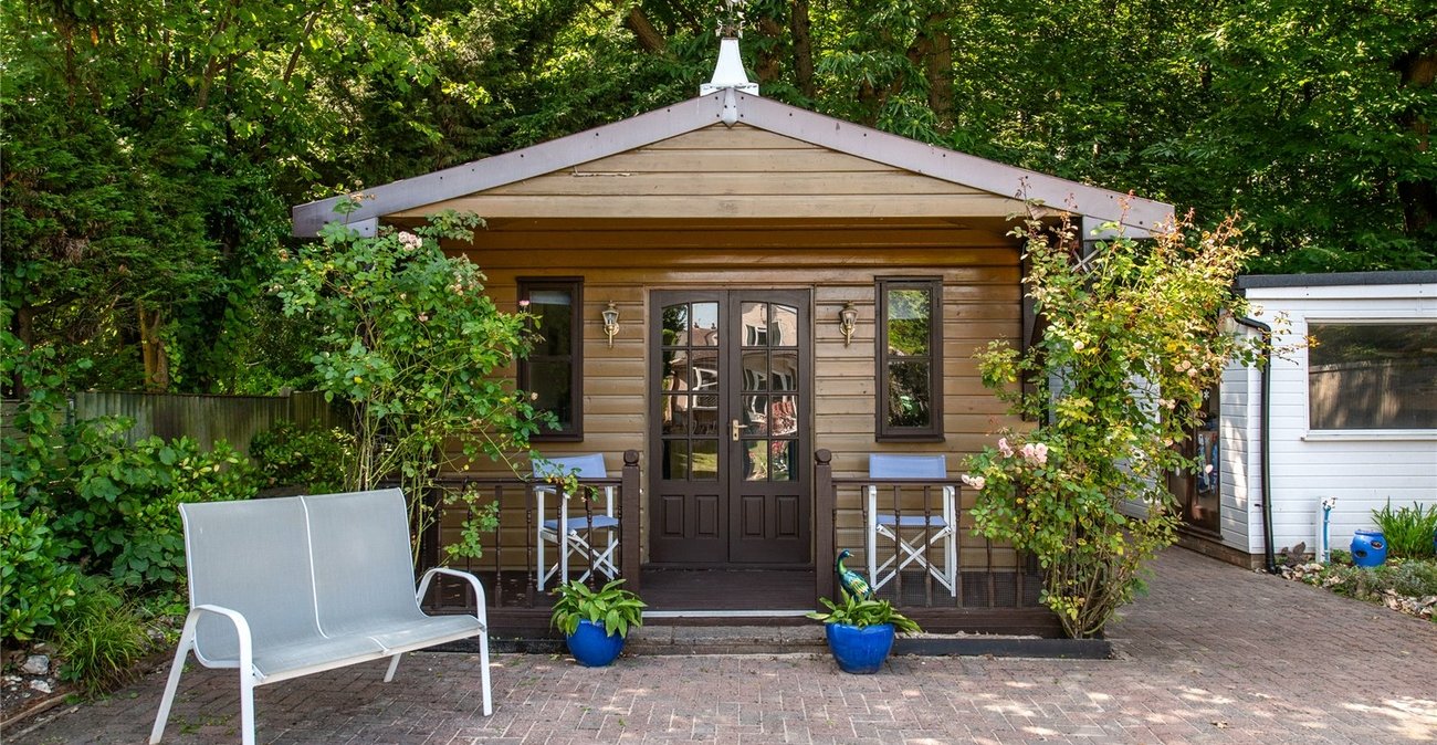 5 bedroom property for sale in Wigmore | Robinson Michael & Jackson