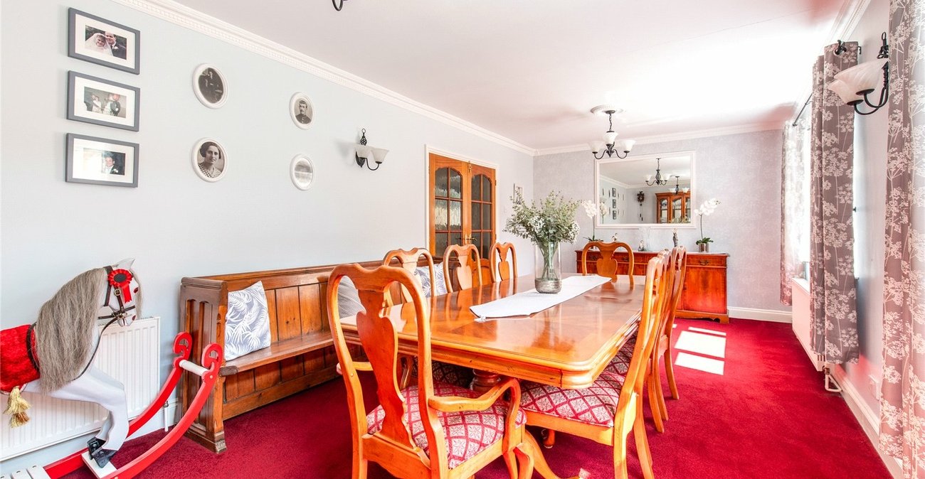 5 bedroom property for sale in Wigmore | Robinson Michael & Jackson