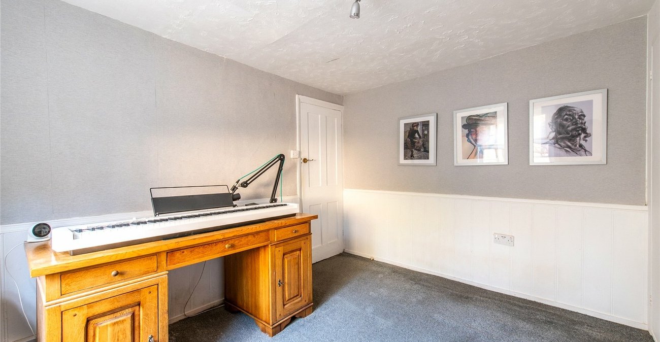 4 bedroom house for sale in Gravesend | Robinson Michael & Jackson