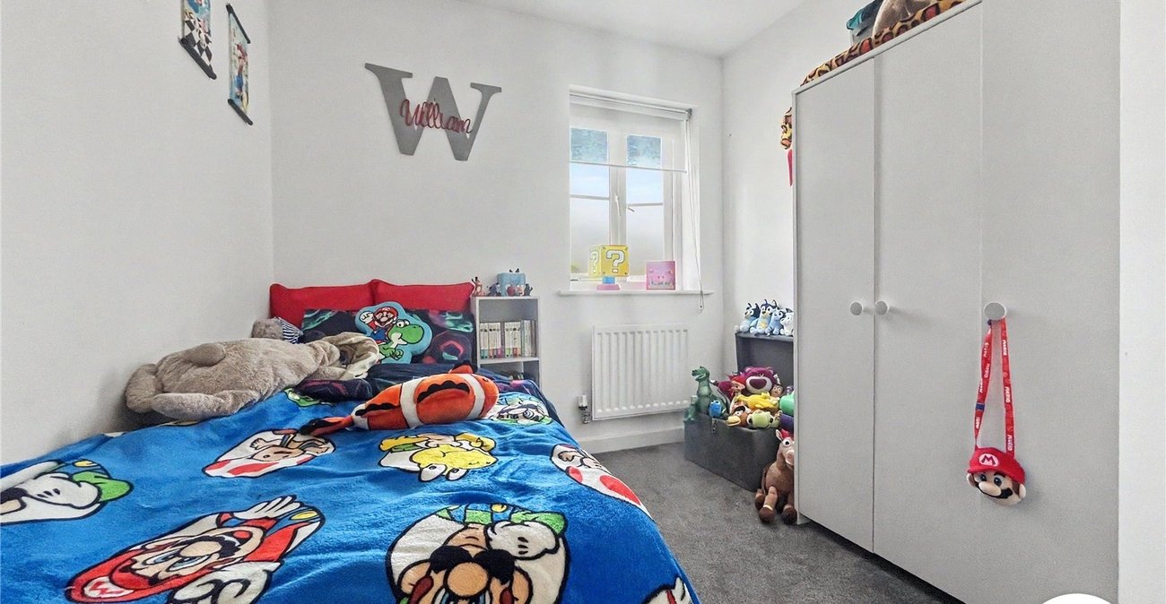 2 bedroom house for sale in Wainscott | Robinson Michael & Jackson