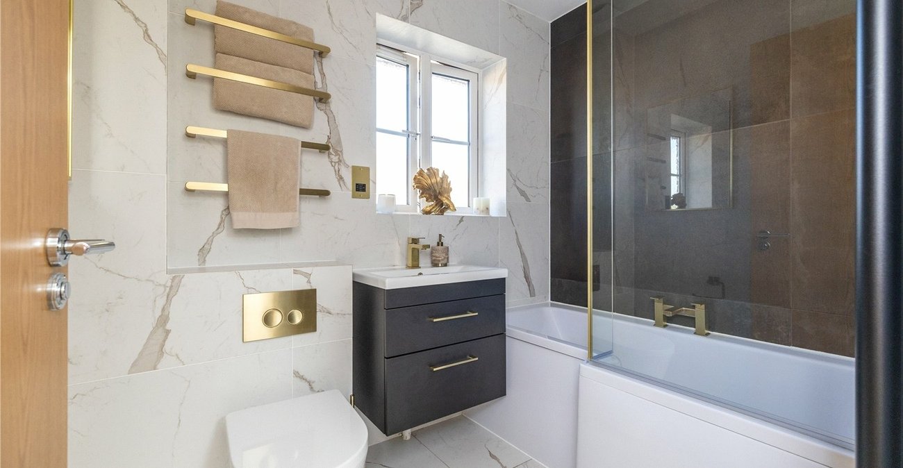 3 bedroom house for sale in Wainscott | Robinson Michael & Jackson