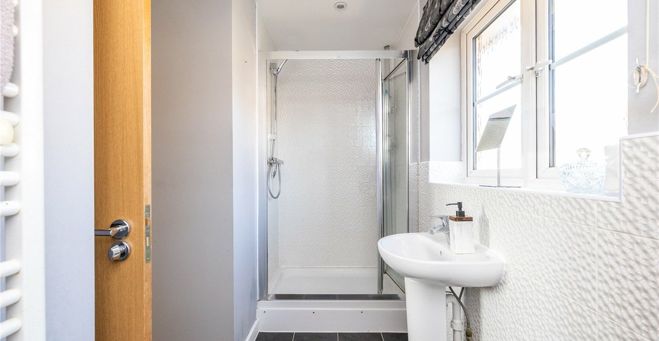 3 bedroom house for sale in Wainscott | Robinson Michael & Jackson