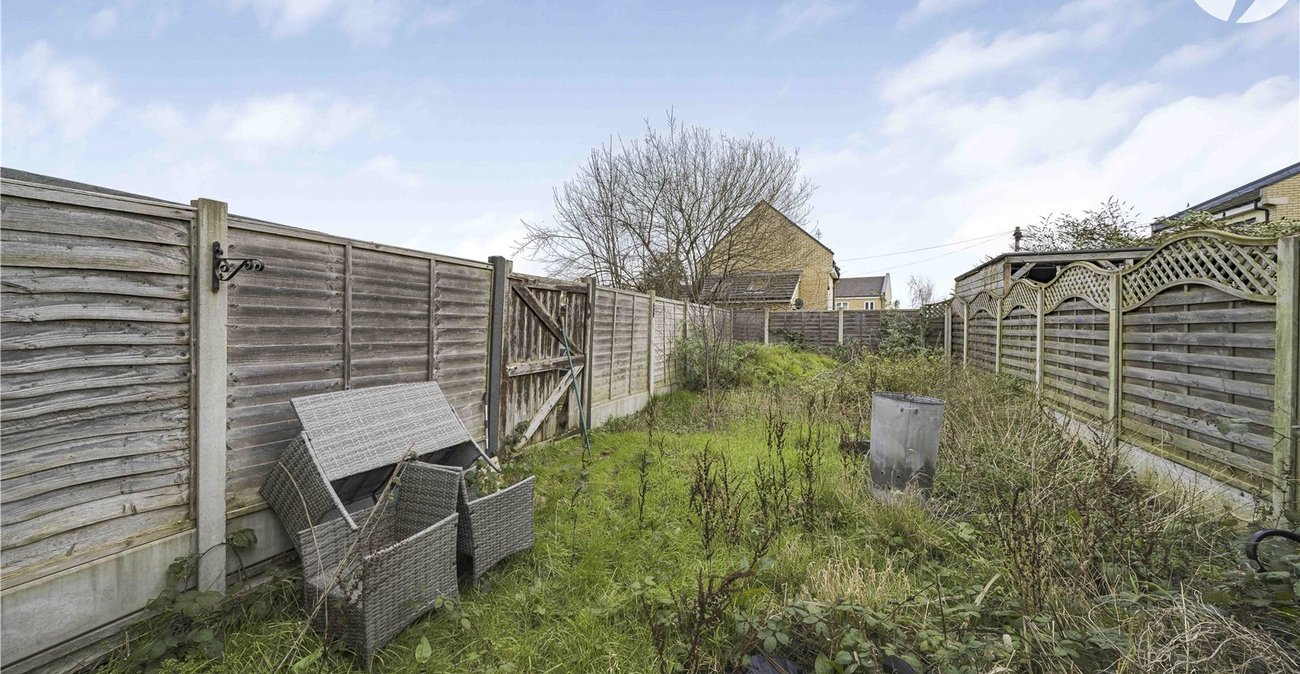 3 bedroom house for sale in Swanscombe | Robinson Jackson