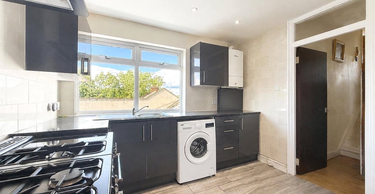 2 bedroom property for sale in Woolwich | Robinson Jackson