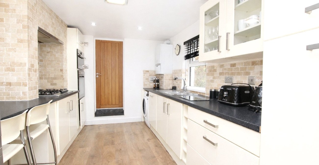 3 bedroom house for sale in Woolwich | Robinson Jackson