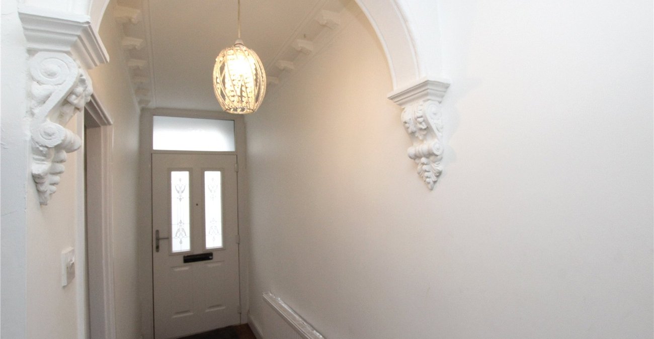 3 bedroom house for sale in Woolwich | Robinson Jackson