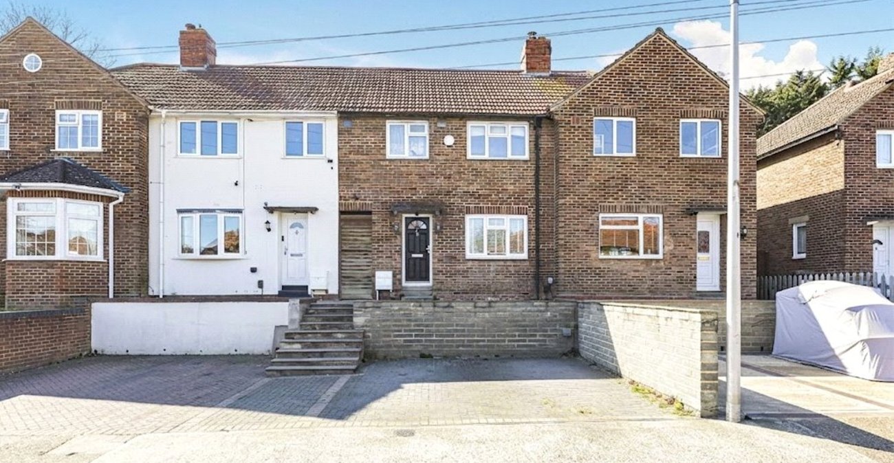 3 bedroom house for sale in Rochester | Robinson Michael & Jackson