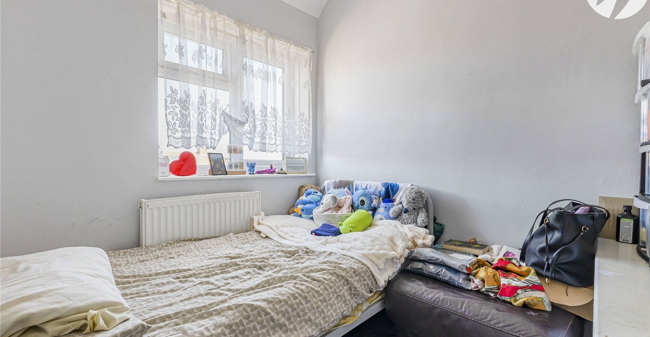 3 bedroom house for sale in Rochester | Robinson Michael & Jackson