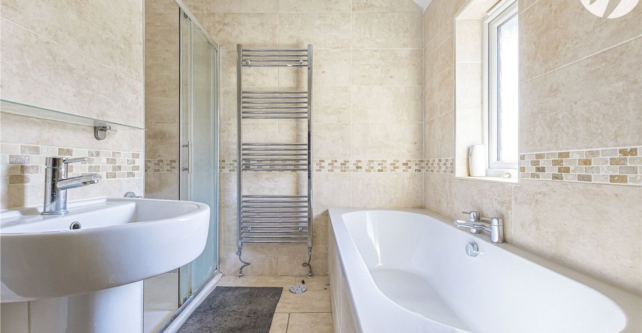 3 bedroom house for sale in Rochester | Robinson Michael & Jackson