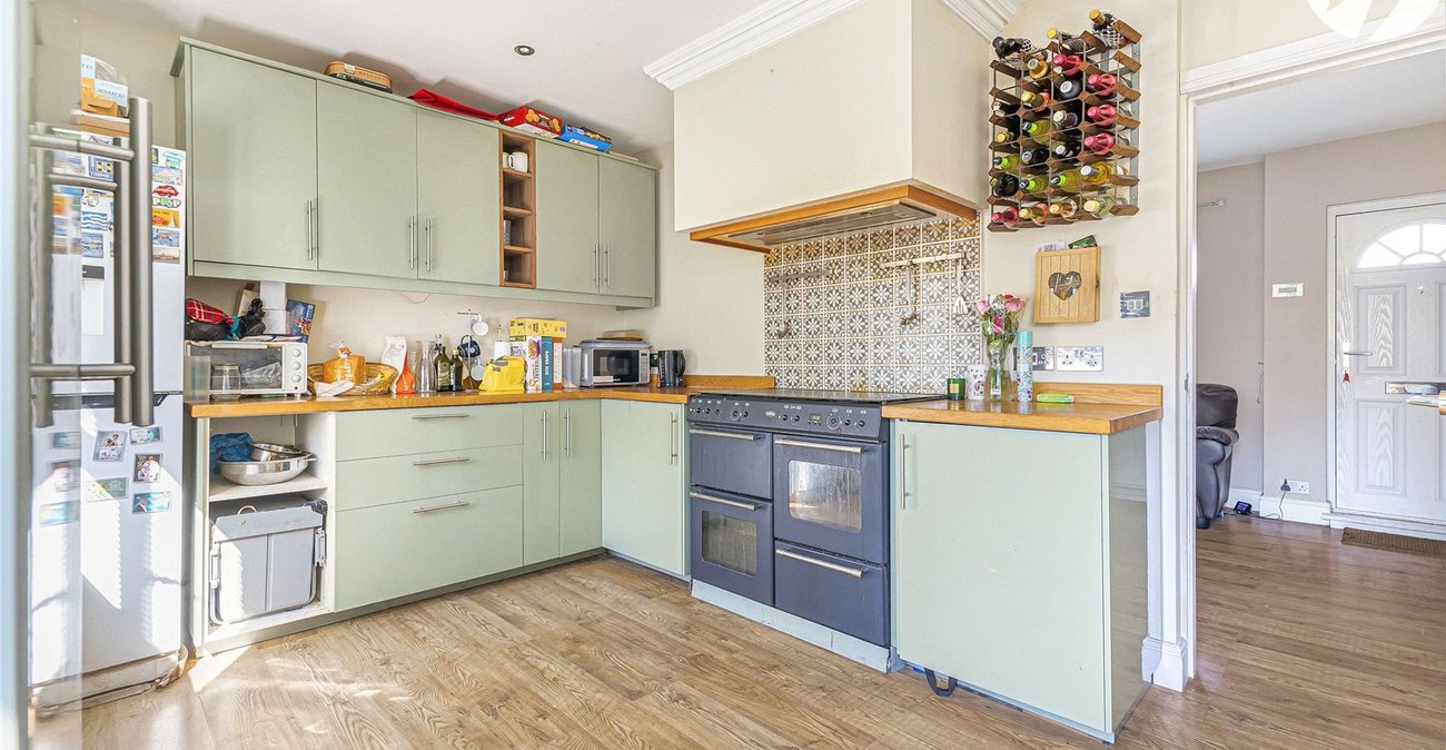 3 bedroom house for sale in Rochester | Robinson Michael & Jackson