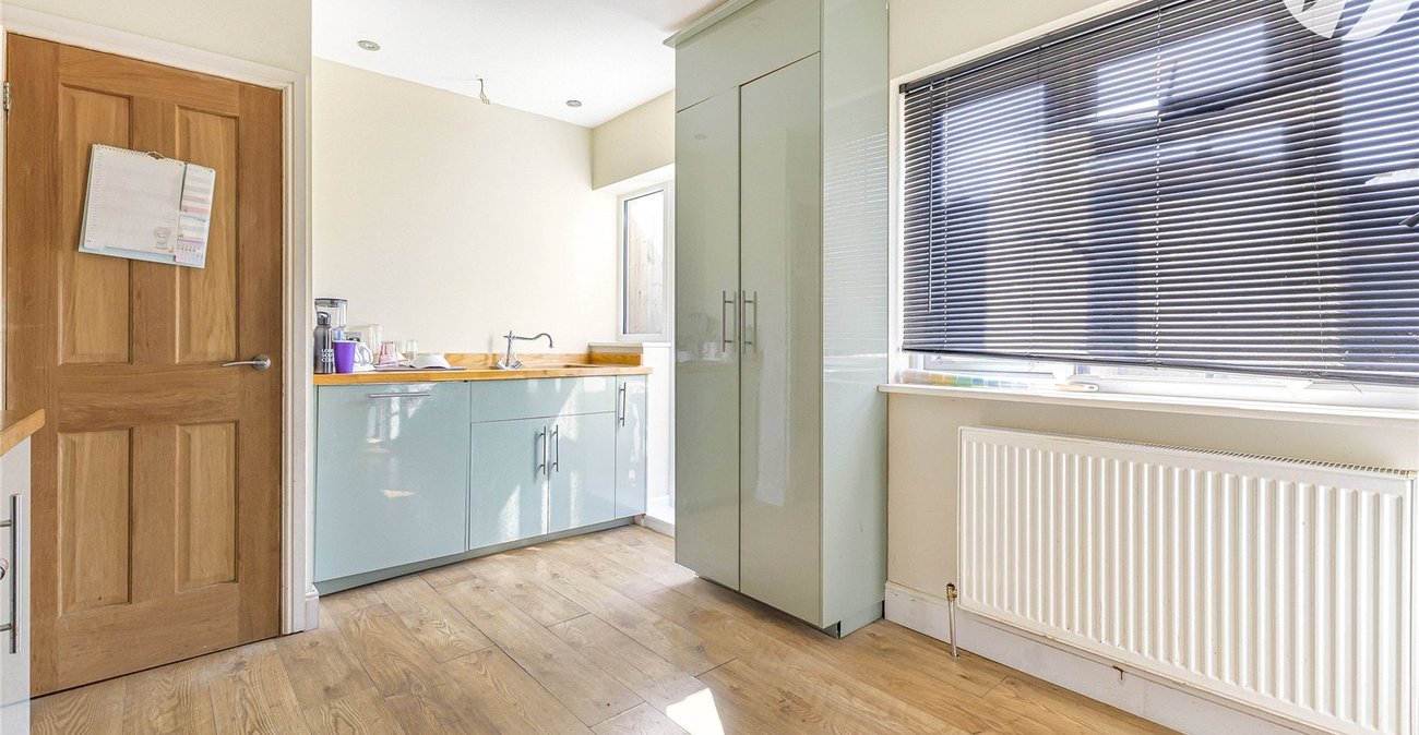 3 bedroom house for sale in Rochester | Robinson Michael & Jackson