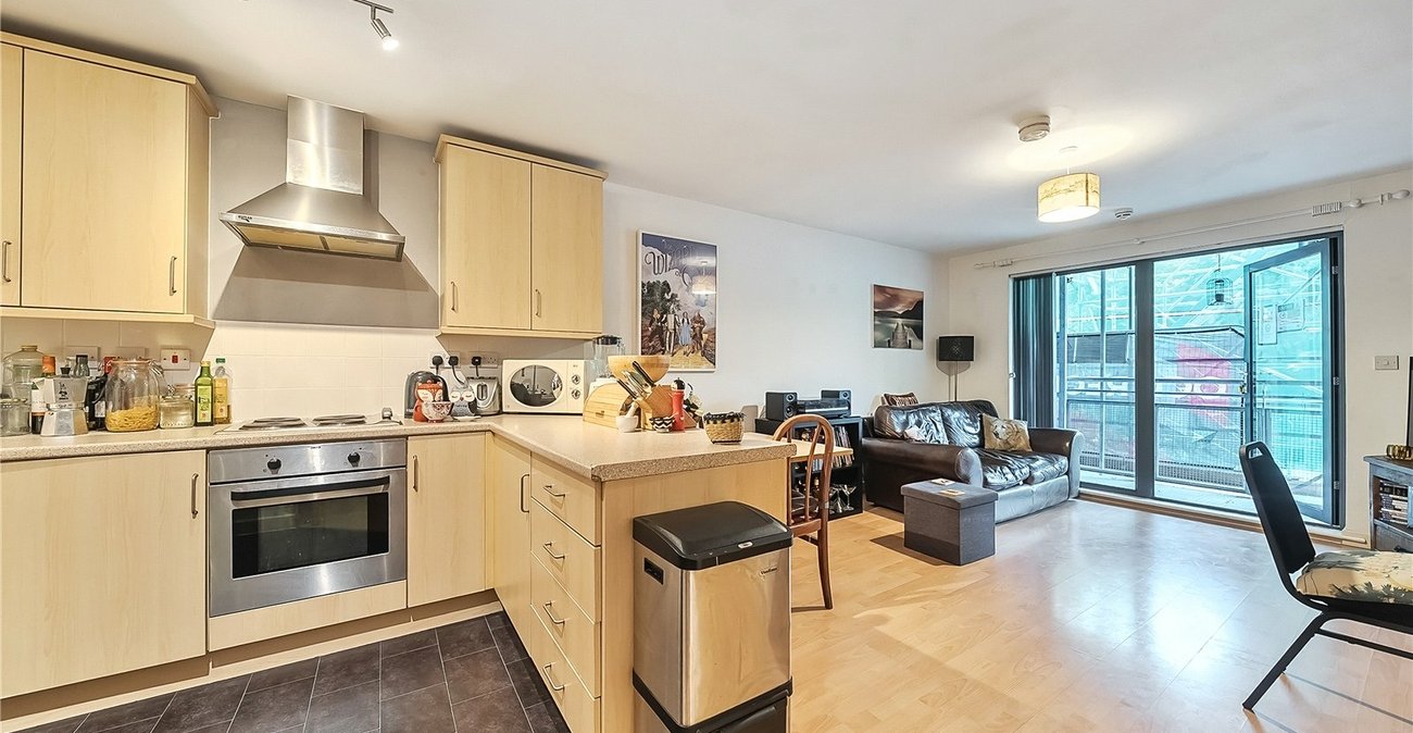 1 bedroom property for sale in London | Robinson Jackson