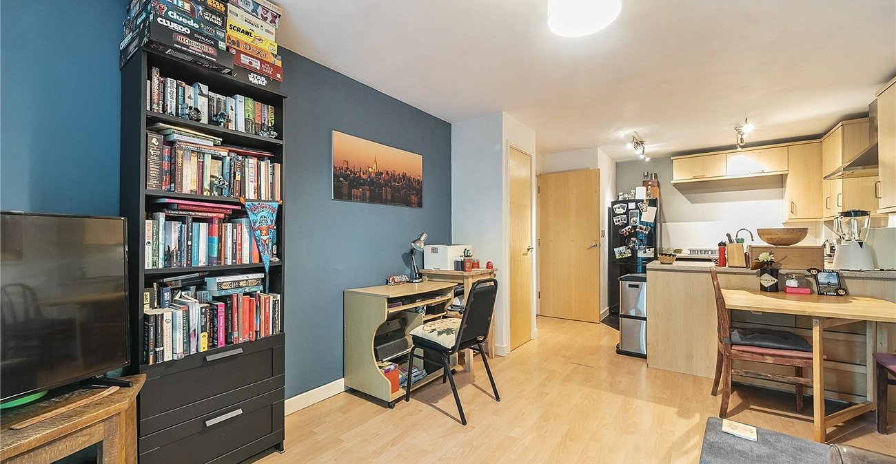 1 bedroom property for sale in London | Robinson Jackson