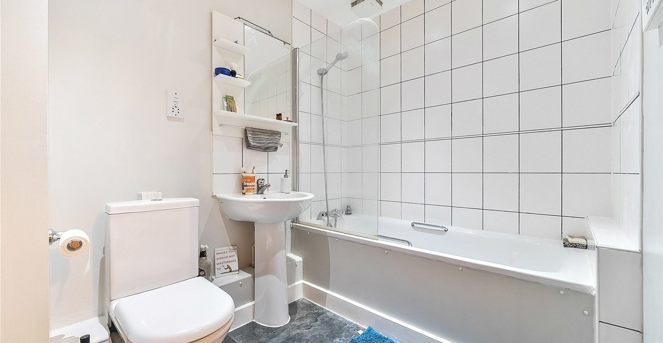 1 bedroom property for sale in London | Robinson Jackson