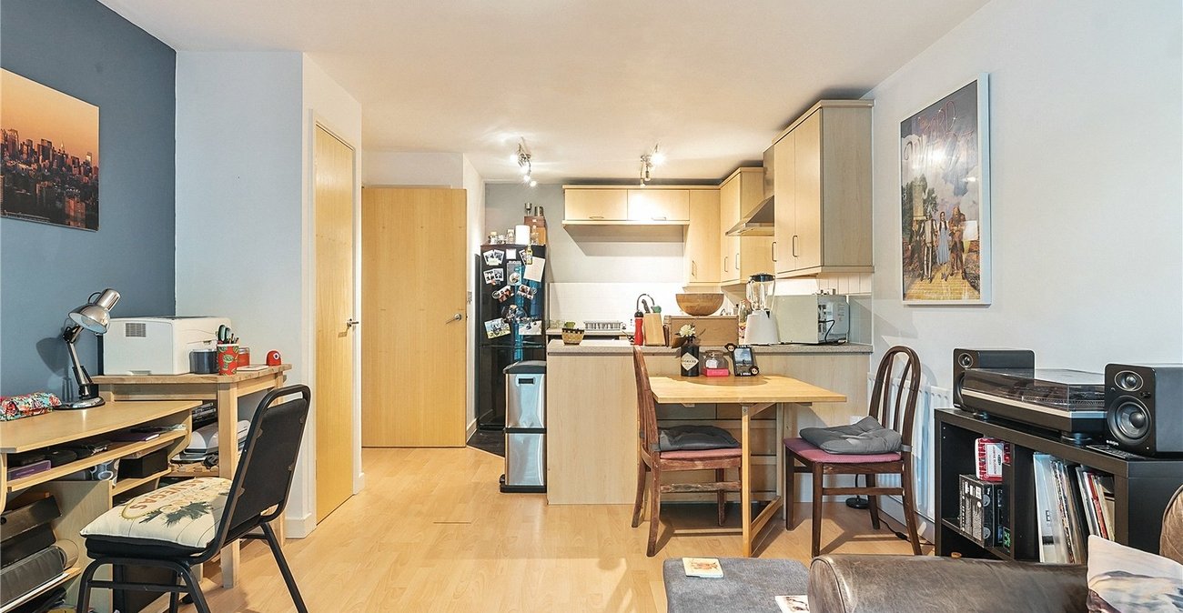 1 bedroom property for sale in  | Robinson Jackson