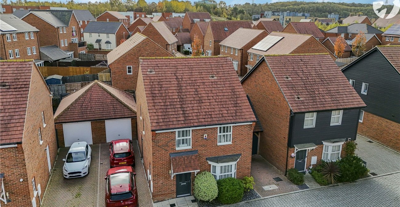 4 bedroom house for sale in Castle Hill | Robinson Jackson